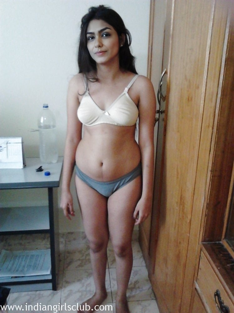 Mrunal Thakur Naked Private Fakes Naked Hd Photos NudeDesiActress Pics