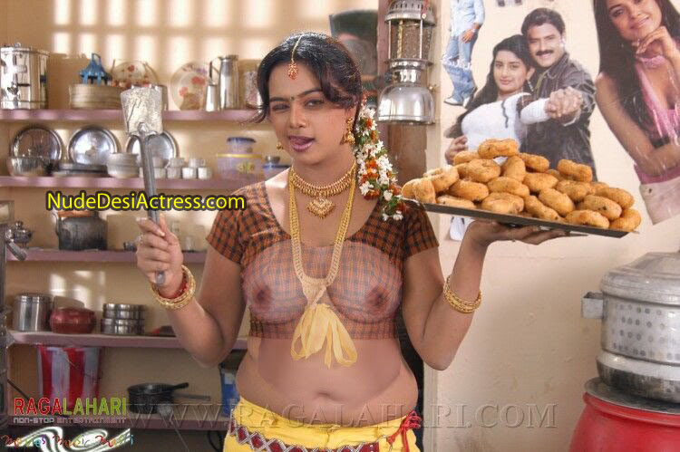 Shreya Dhanwanthary Fake Boobs