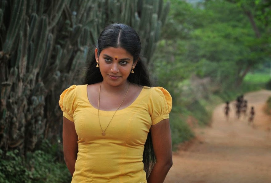 Actress Neethu Varma Fake Boobs