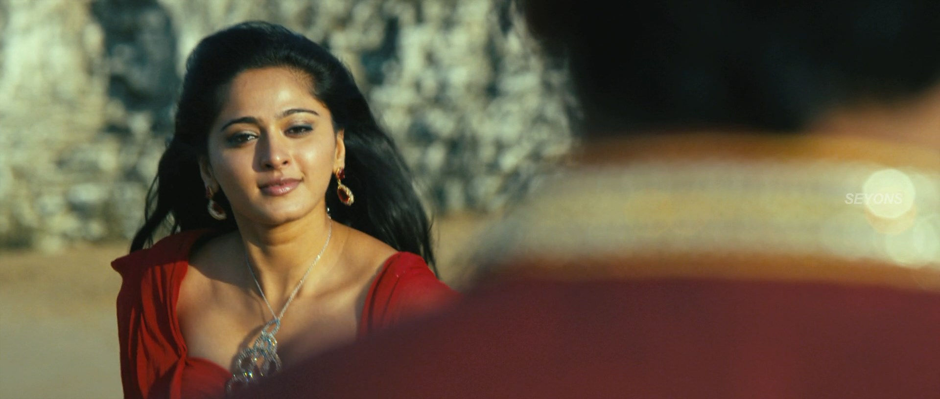 Actress Anushka hot Cleavage in Thandavam movie Fake Boobs