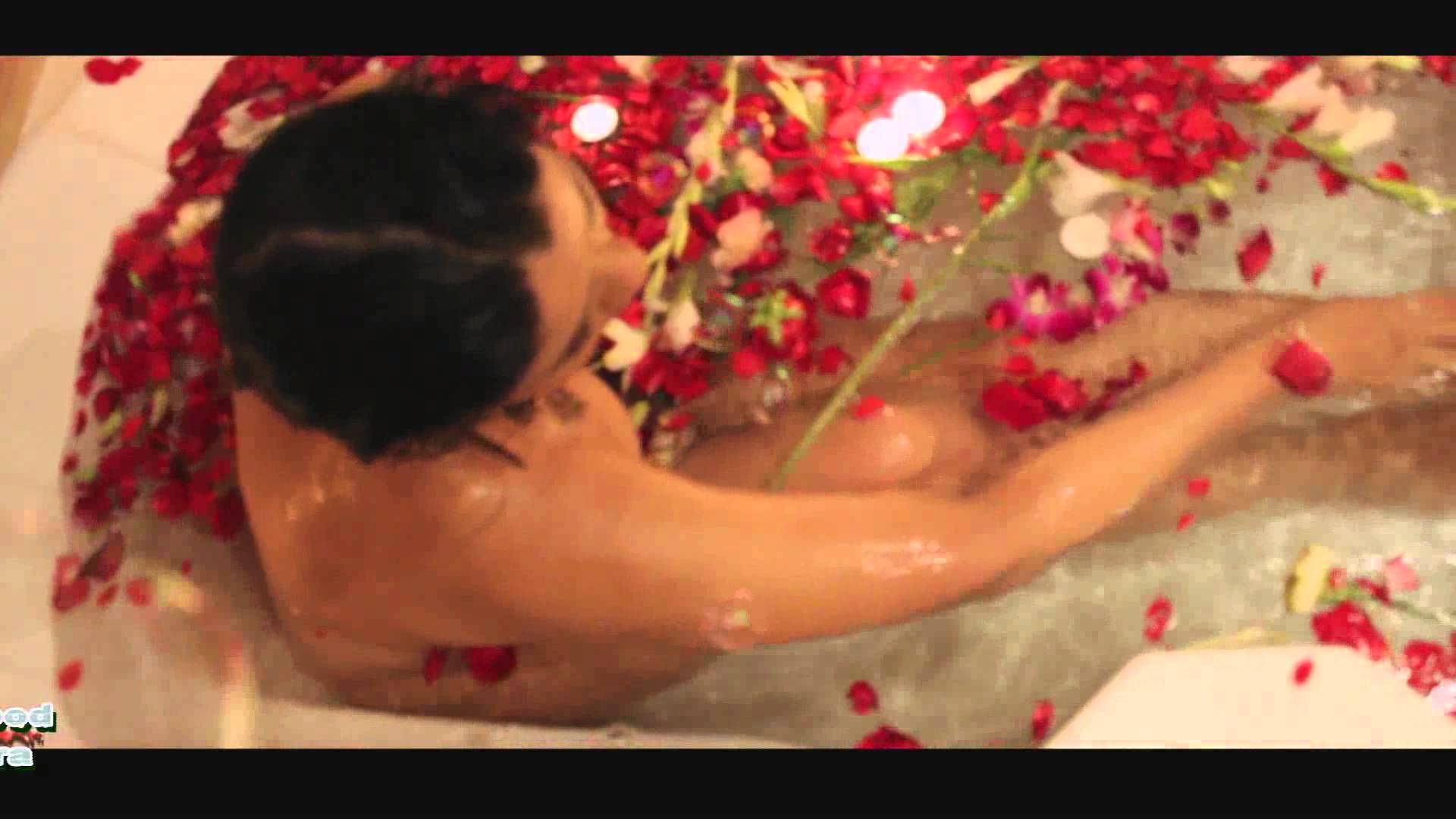 Hot Actress Shikha Thakur Bath Tub Boobs Nude Scene