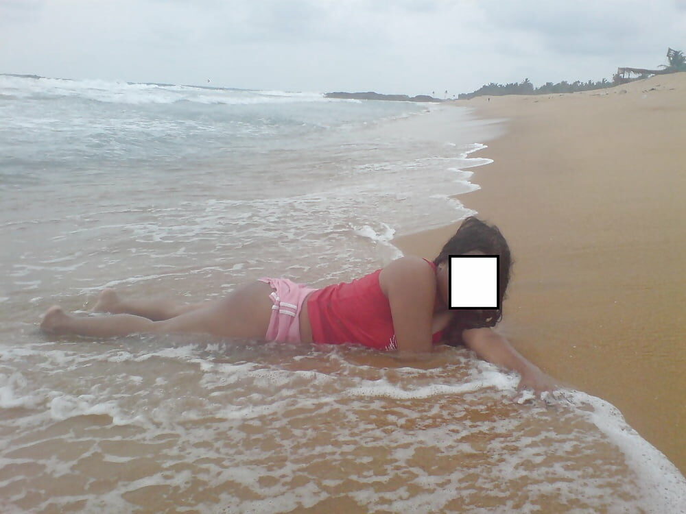 Akhila Kishore naked without dress hd photo, NudeDesiActress.pics