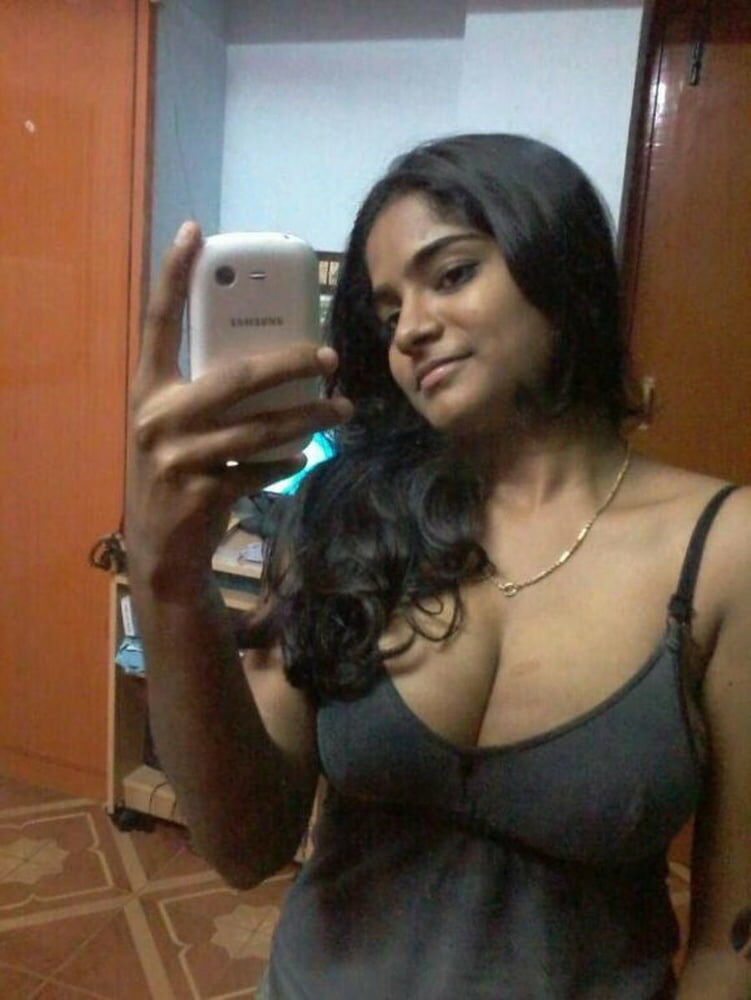 Pranitha Subhash sexy pussy porn photos, NudeDesiActress.pics