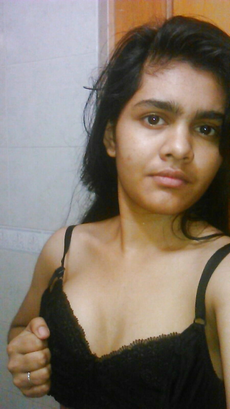 Anuya Bhagvath without dress sex stills